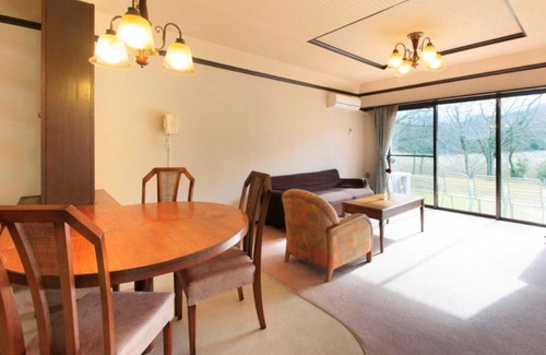 Ito Hotel | JapaneseWestern style roomcapacity 5 people|5 /Ito Shizuoka