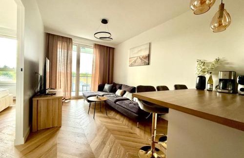 Nowy Dwor Mazowiecki Apartment | Jarzebinowa Loft III by JumpInHere