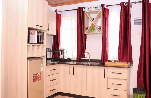 Naivasha Hotel | Jazby Guest House Naivasha