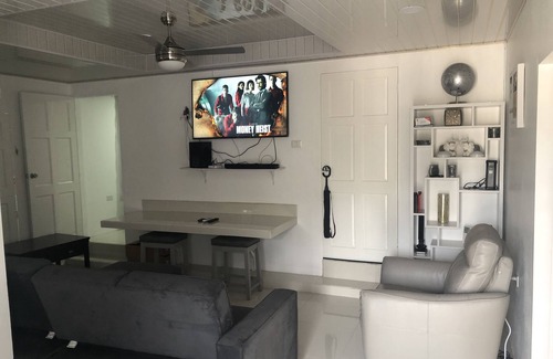 San Fernando Apartment | 'JEANOEL CHATEAU' cozy fully furnished 2-bedroom apt