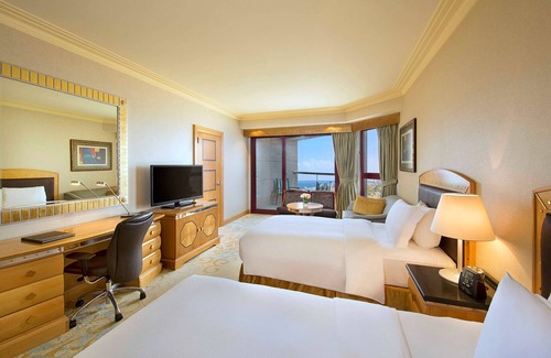 Ash Shati Hotel | Jeddah Hilton