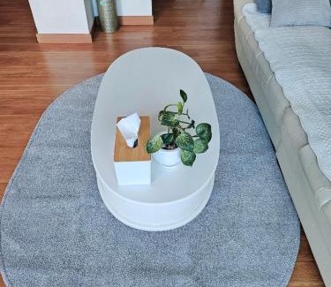 Downtown House | Jeju Badamjeong