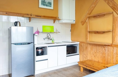 Downtown House | Jeju Jeonwonsaenghwal Diorem Pension
