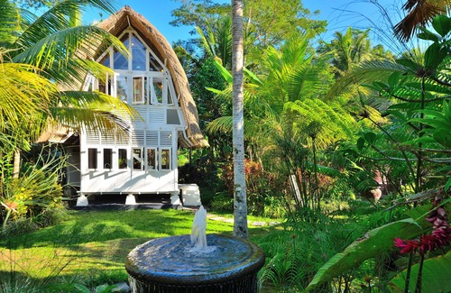 Melayang Villa | JENDELA DI BALI near UBUD | "An astonishing adventure" "A Hollywood set" | *