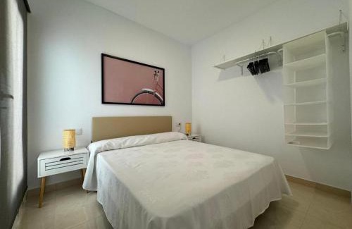 Mil Palmeras Apartment | Jessica Beach Apartments