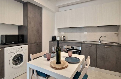 Civitanova Marche Apartment | [Jewel in the Center] Wi-Fi Climate