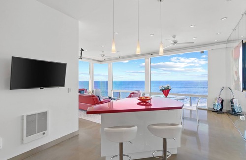 Beach Barber Tract Condo | Jewel of La Jolla - Oceanfront