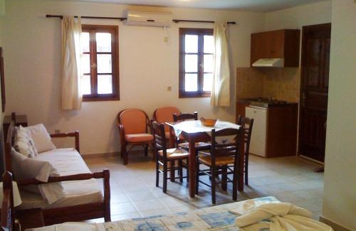Amoopi Apartment | Jhonathan