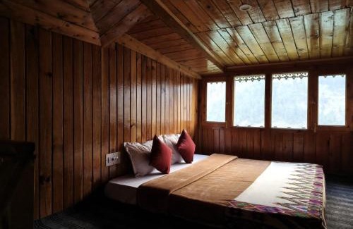 Banjar House | jibhi mountain retreat