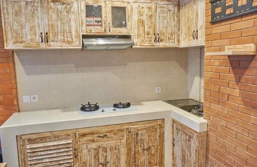 By Pass Ngurah Rai House | Jimbaran 5 Guesthouse
