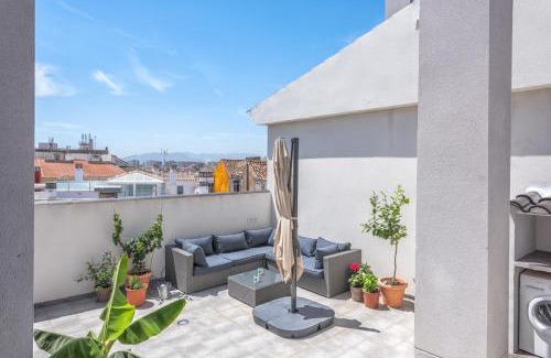 La Merced Apartment | Jinetes Penthouse in Malaga by Solaga Holiday Homes