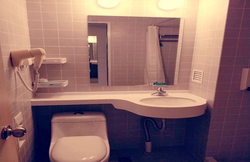 Pudong Hotel | Jinjiang Inn East Shanghai New International Exhibition Ctr