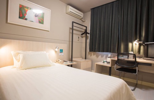 Pudong Hotel | Jinjiang Inn East Shanghai New International Exhibition Ctr