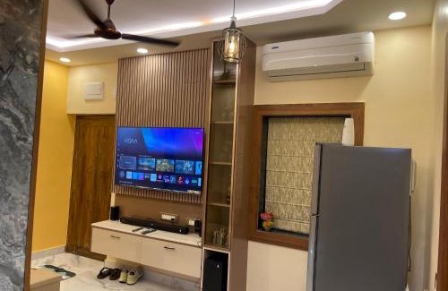 Dumdum Apartment | JN 2BHK Studio Apartment Birati