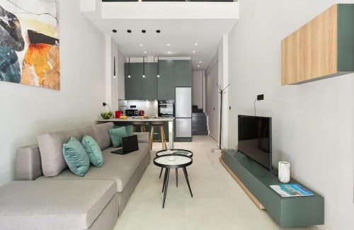 Thessaloniki City Centre Apartment | Jo&CoLoft - Thessaloniki Near Venizelou Metro Station