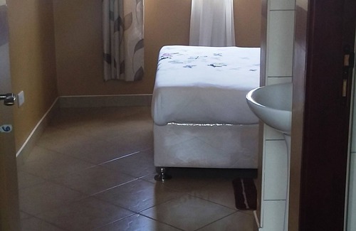 Kampala Hotel | Joden Suites