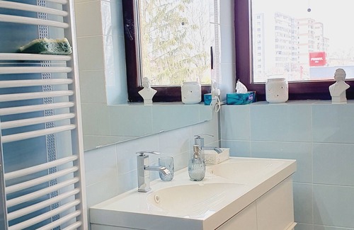 Sector 5 Apartment | Johanna House -Zen apartment. Relaxing and enjoying garden view