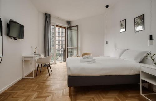 Ponte Seveso Apartment | JOIVY Beautiful and modern apartment with 2 balconies