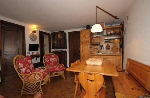 Courmayeur Apartment | JOIVY Courmayeur Entrelevie Casa di Montagna