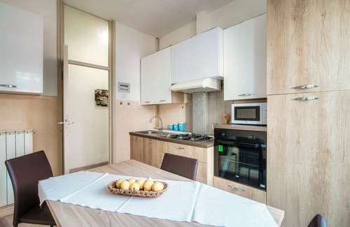 Como Apartment | JOIVY Family Flat In Como Perfect Centre