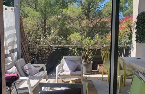 Grand Sud Apartment | Joli Appartement t3 Dans Résidence Fermée Avec Piscine 5mn TGV