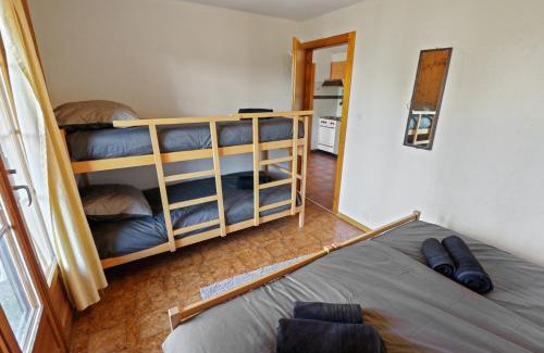 Saint-Pierre-de-Clages Apartment | Joli appartement proche du centre