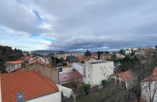 Royat Apartment | Joli studio vers les thermes, Anatole France -Royat
