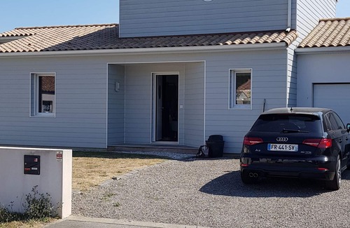 Vaire House | Jolie Maison Avec Piscine Chauffée
