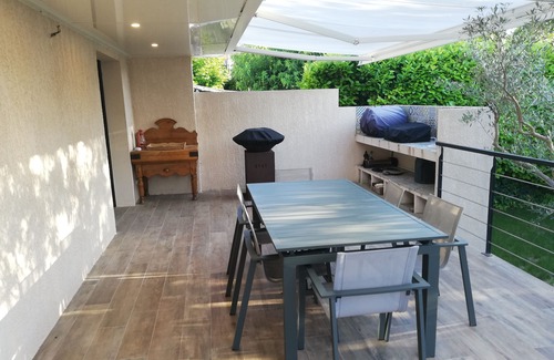 Prades-le-Lez House | Jolie Maison Moderne Climatisée Avec Piscine Proche de Montpellier