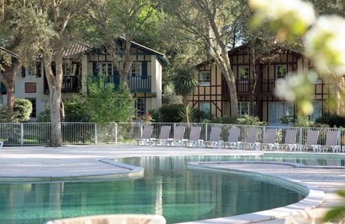 Moliets-et-Maa Villa | Jolie Maisonnette aux Couleurs Basques, Proche de L'océan et au Cœur du Golf
