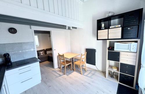 Guidel-Plages House | Jolie maisonnette - 300m des plages piscine