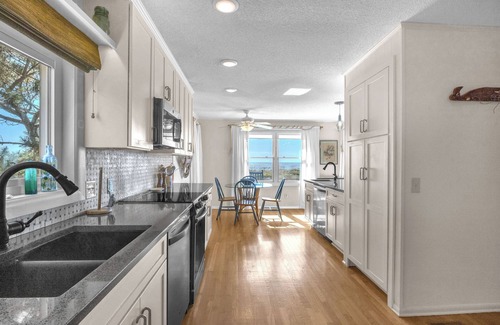Caswell Beach House | Jonah's Whale: Large Oceanfront Home, Ocean and Waterway Views