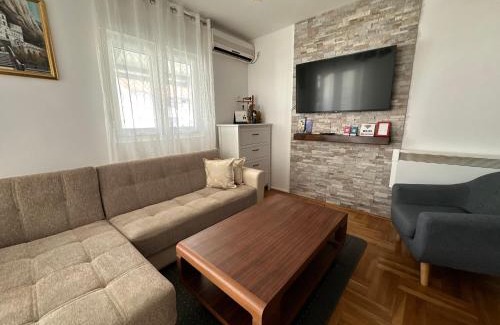 Velji Vinogradi Apartment | Jovana Apartments