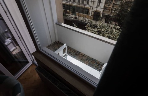 Old City Apartment | Joy City Stay Victoriei 7D-8