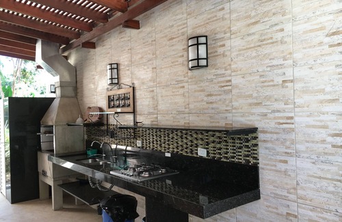Itamambuca House | JOY ITAMAMBUCA AIR, POOL, BILLIAR "FOOT IN THE SAND" CONDOMINIUM
