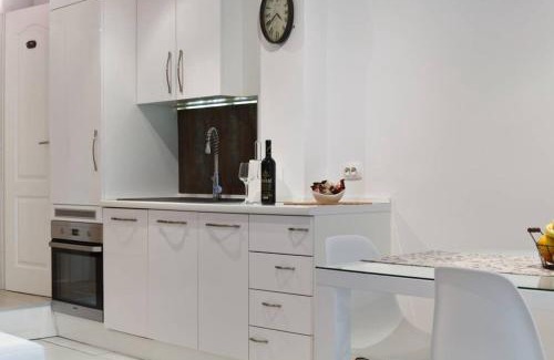 Bacvice Apartment | Joy4You Apt near Beach and Center