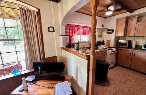 Edgar Cabin | Juanita’s Cabin , a Peaceful cabin in Central Florida. IG:@JUANITASCABIN