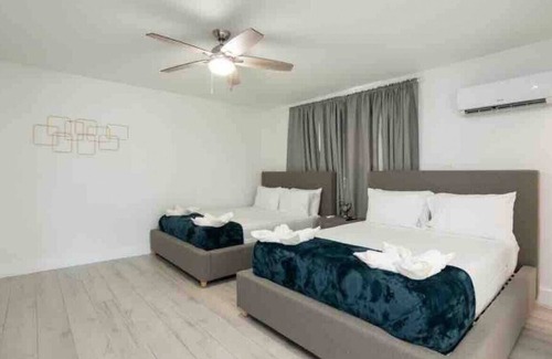 Coral Terrace House | JULIA - MIAMI - 2 · House 4BR 7beds petfriendly close to the airport
