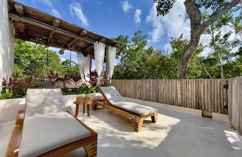 Soliman Bay House | Jungle-chic luxurious Tulum home, 5 mins to Xel-Ha