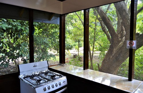 San Ignacio House | Jungle Like Oasis in San Ignacio - Secluded Cabaña Retreat Close To Mayan Ruins