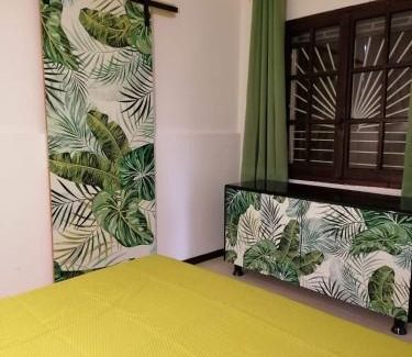 Quartu Sant'Elena Apartment | Jungle Room