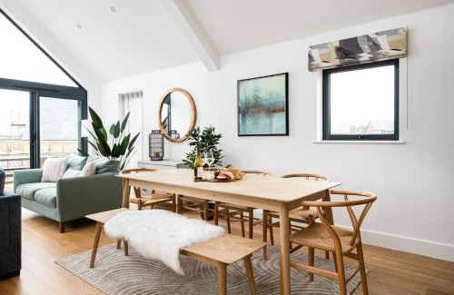 Holworth House | Jurassic BR26 Silverlake Dorset