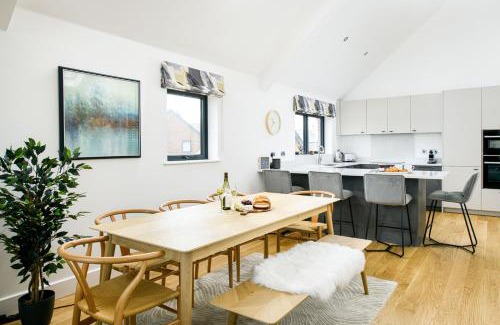 Holworth House | Jurassic BR26 Silverlake Dorset