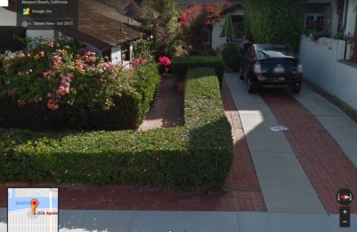 Balboa Island House | Just like staying at friend's designer beach home!