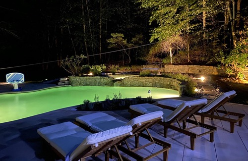 North Sea House | Just renovated, Amazing oasis, heated pool-spa, between Sag Harbor -Southampton