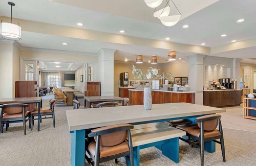 Herndon Apartment | Just What You Were Looking For! Kitchen, Free Breakfast, Onsite Parking