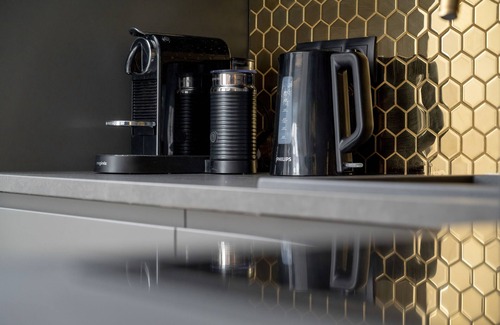 Srodmiescie Apartment | Kępa Mieszczańska Apartament by Renters