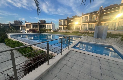 Bellapais House | Kıbrıs’ın en iyi konumunda ,özel havuzlu 3 oda -4 banyolu eviniz sizi bekliyor