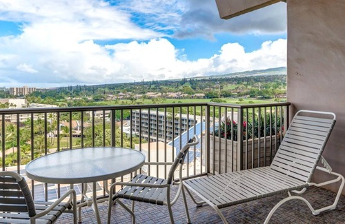 Kaanapali Apartment | K B M Resorts- Wh1-1218 Stunning Studio, Whale Watching, big Ocean Views, Steps to Beach!