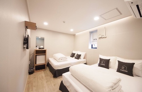 Myeongdong House | K-Grand Hotel Myeongdong